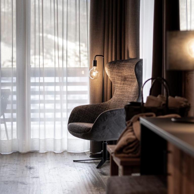 Hotel Niblea Dolomites - Suite con Balcone - 9