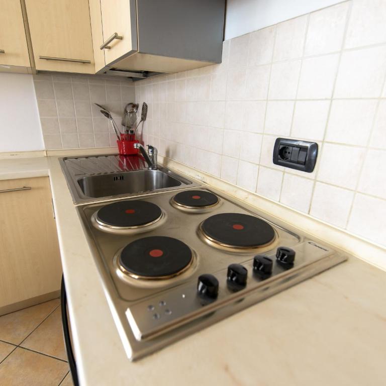 Zona Portici - Monolocale Familiare - 5