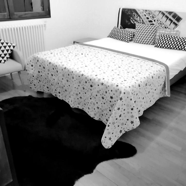 Bed and Break Annecy, appartement 90m2 avec parking, balcons - Three-Bedroom Apartment - 25
