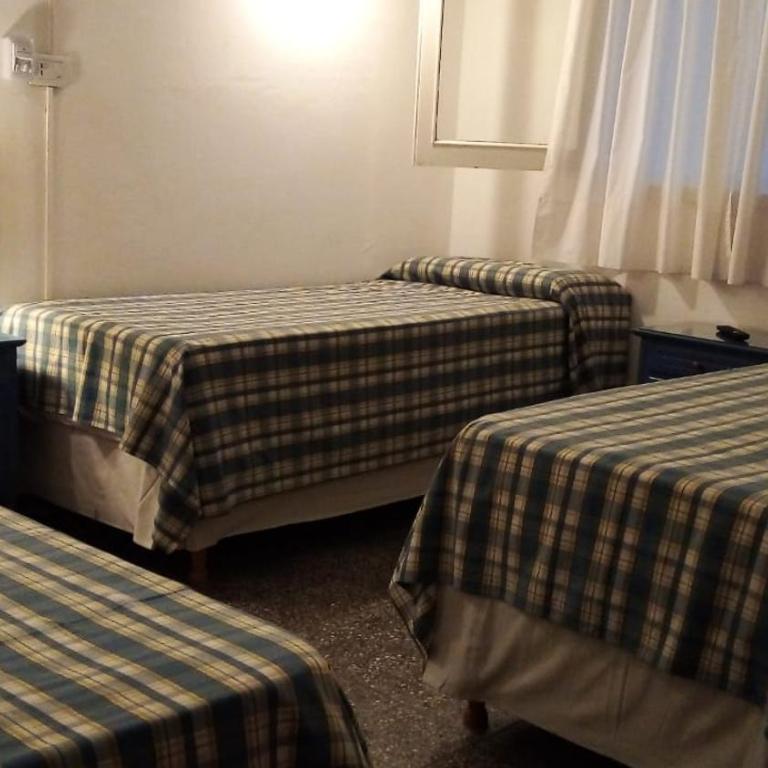 HOSTERÍA SAJONIA - Basic Triple Room - 2