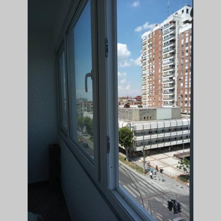 Tašmajdan's Charming - Three-Bedroom Apartment - 10