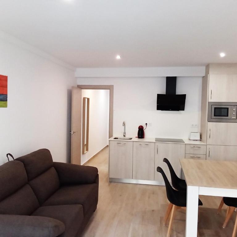 Rosesapparts PortMar - Apartamento con terraza - 3