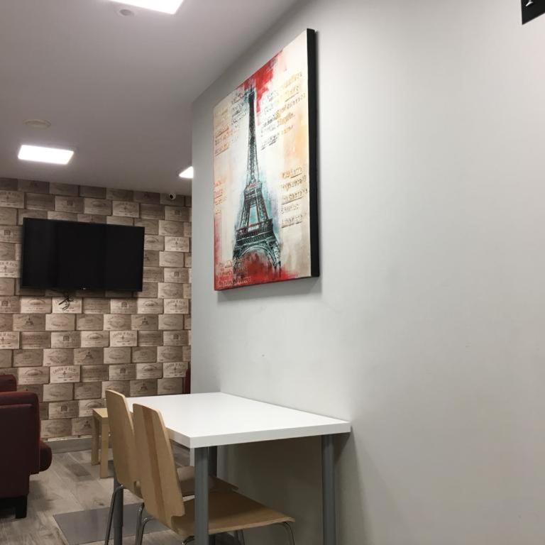 Albergue Logroño Centro - Habitación Triple - 10