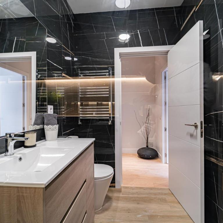 EdSam Madrid Apartments Black - One-Bedroom Apartment - 25