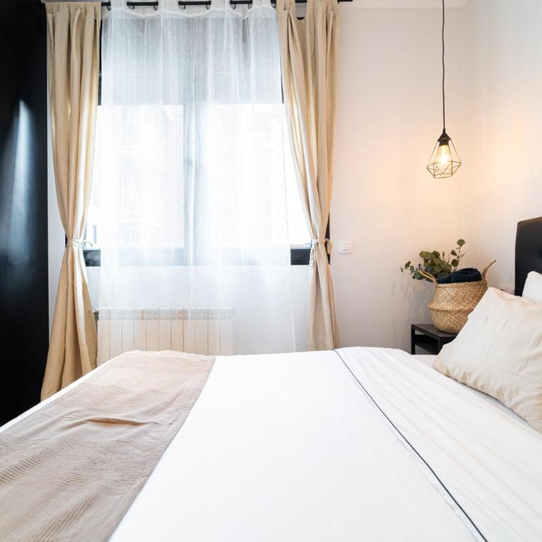 EdSam Madrid Apartments Black - One-Bedroom Apartment - 32