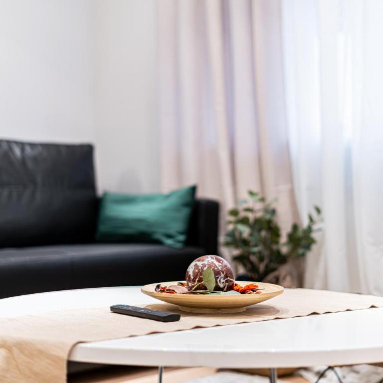 EdSam Madrid Apartments Black - One-Bedroom Apartment - 12