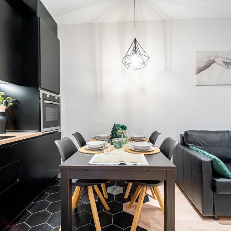 EdSam Madrid Apartments Black - One-Bedroom Apartment - 9