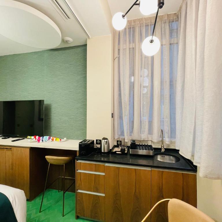 Hotel 33 Marbeuf - Chambre Double Supérieure Louvre - 6
