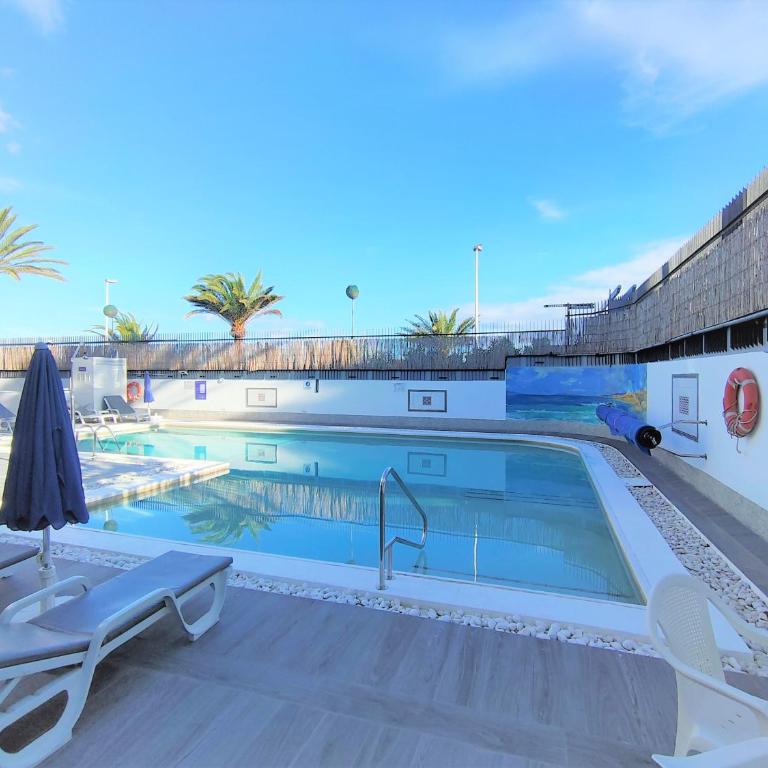 Apartamentos El Paseo - Apartamento de 1 dormitorio con vistas a la piscina - 2