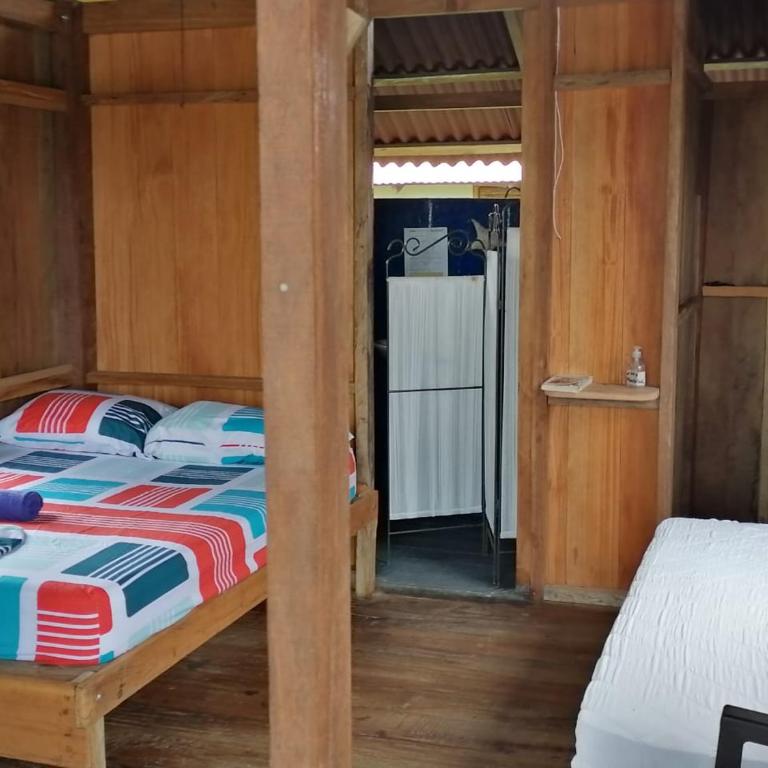 Casa Colibrí - Habitación Doble con vistas al parque - 4