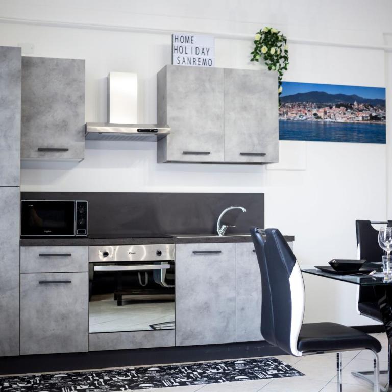 HomeHolidaySanremo - 2,0 - Appartamento con 1 Camera da Letto - 10