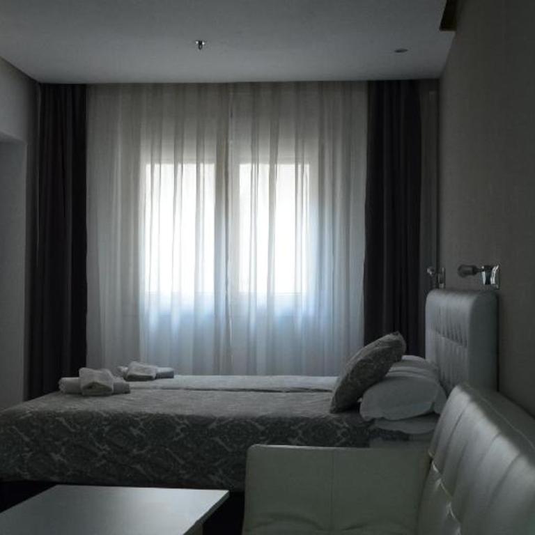 Boutique Urban Madrid Serrano - Superior Double Room - 73