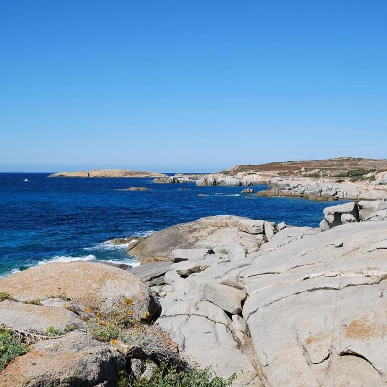 Casa Sol location de vacances indépendante à Calvi moins de 2km plage - Maison de Vacances - 24