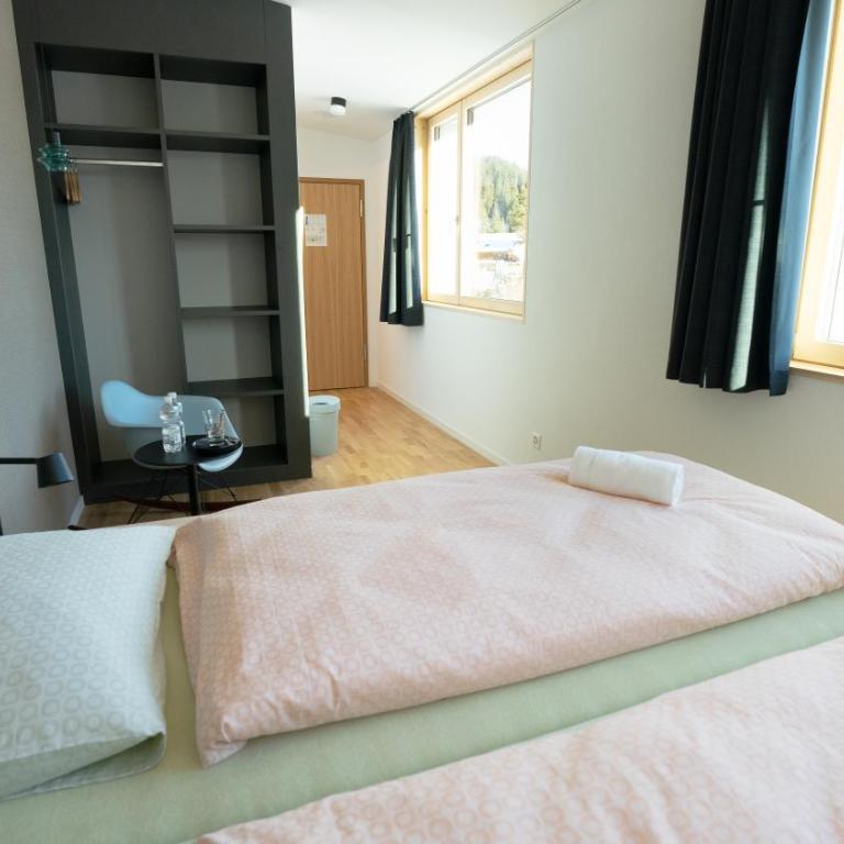 Laax wellnessHostel3000 - Einzelzimmer mit Dusche - Zugang zum Pool inbegriffen - 8