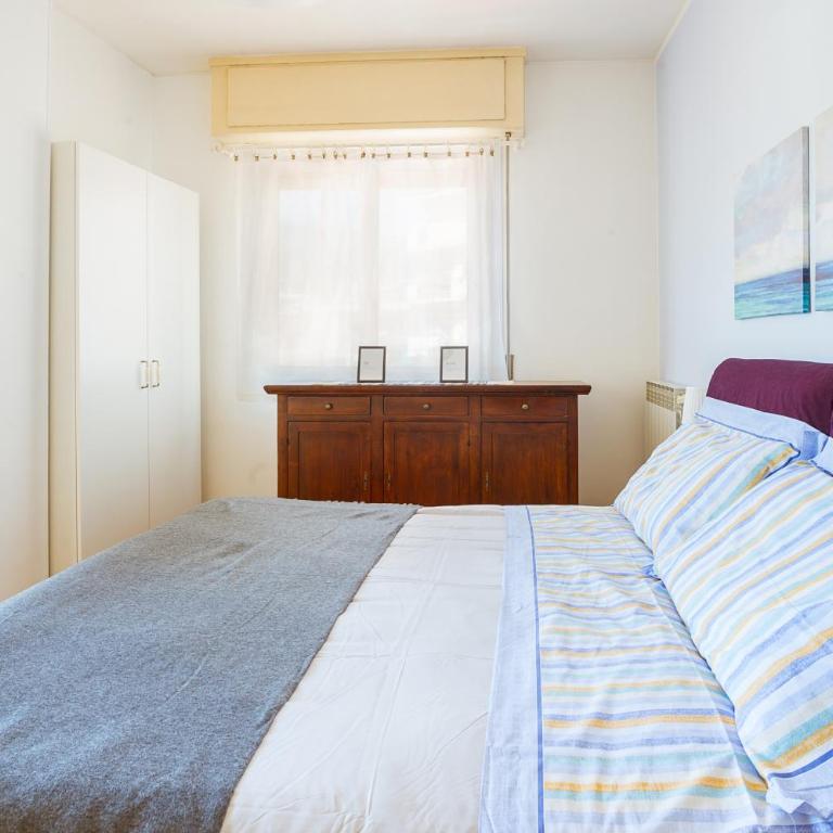 Erica Home - 2 Bedrooms, Terrace, WiFi - Appartamento con 2 Camere da Letto - 13