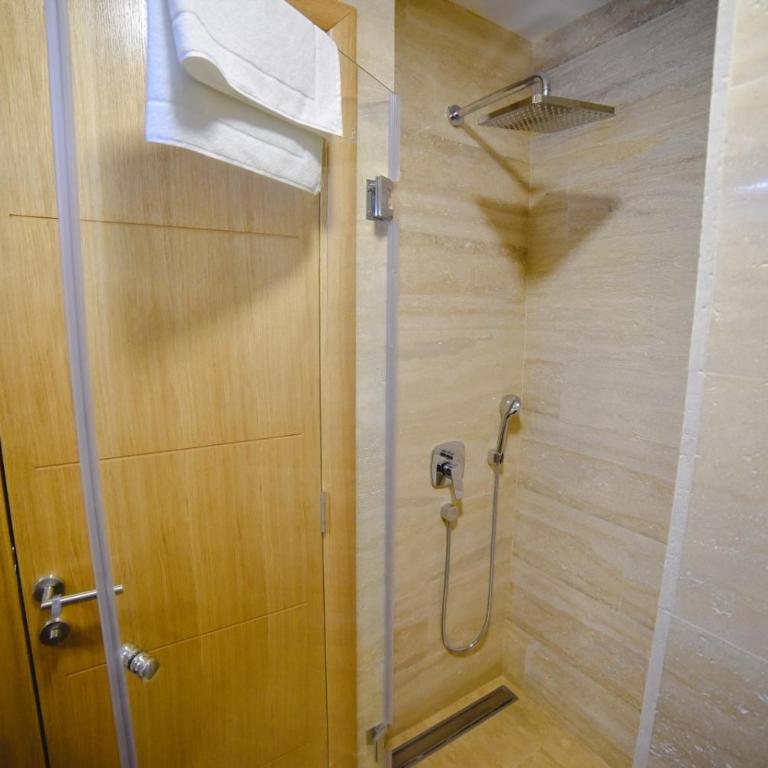 Viking Gold 2 - One-Bedroom Apartment - 21