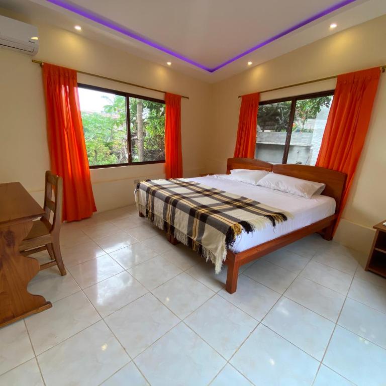 Hostal Vista al Mar - Habitación Doble Estándar - 1 o 2 camas - 11