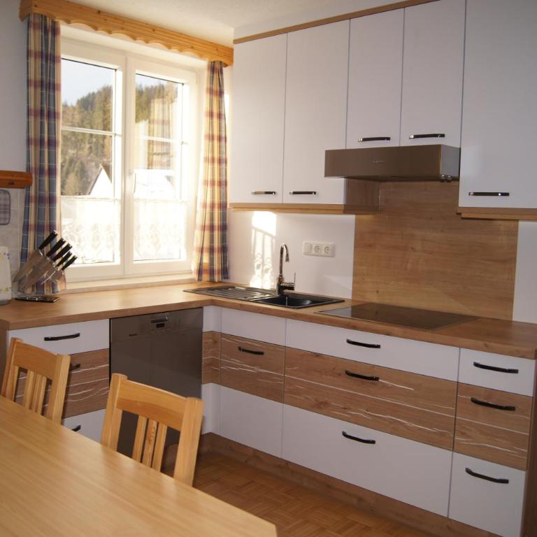 Appartementhaus Fink - Apartment mit Blick auf die Berge - 2