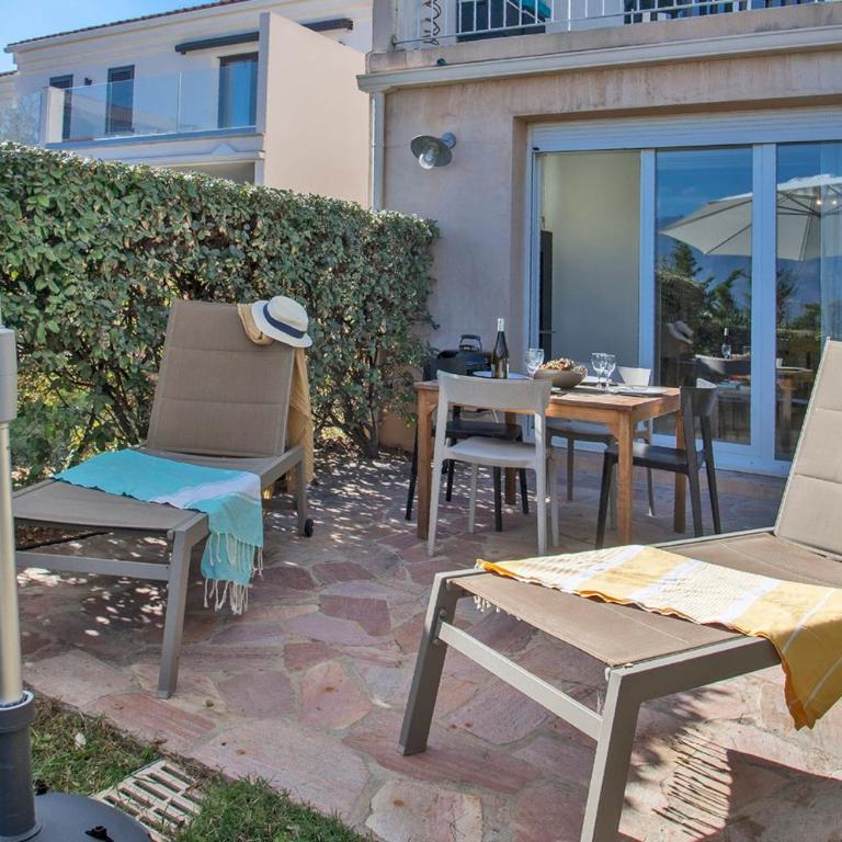 Mare appart avec jardin et bbq vue mer et montagne plage et port à 2 pas - Appartement - 37