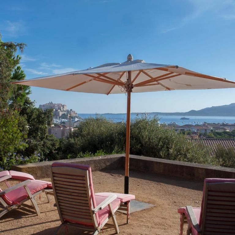 Villa campagne à Calvi piscine chauffée vue mer proche plage et centre - Maison de Vacances - 39