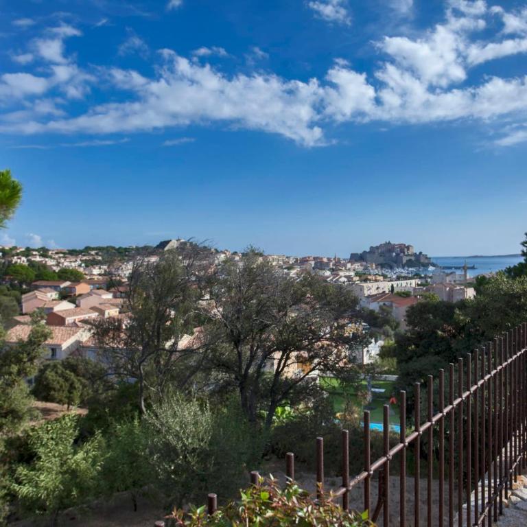 Villa campagne à Calvi piscine chauffée vue mer proche plage et centre - Maison de Vacances - 12