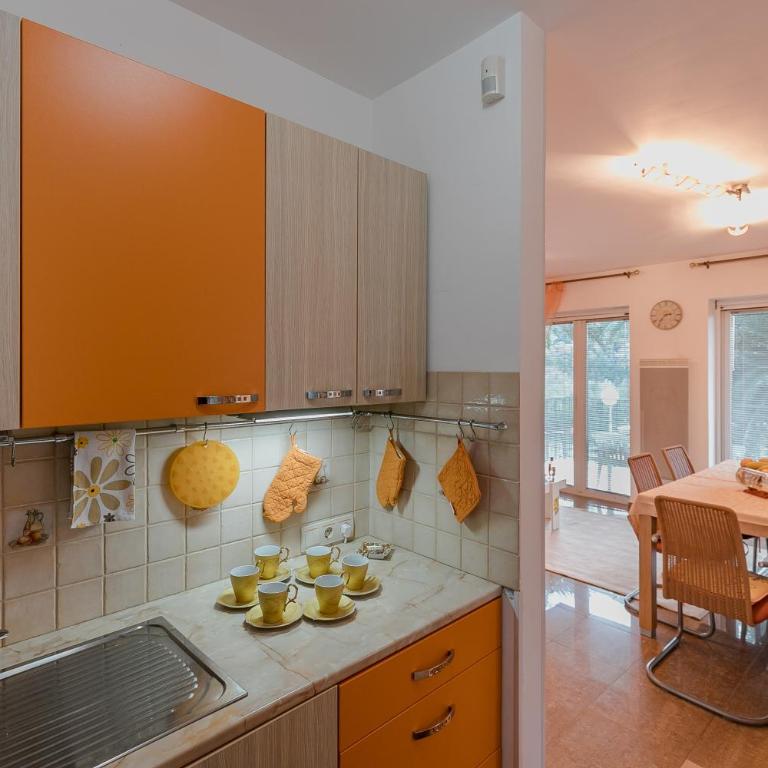 Palm Point Apartment - One-Bedroom Apartment - 5
