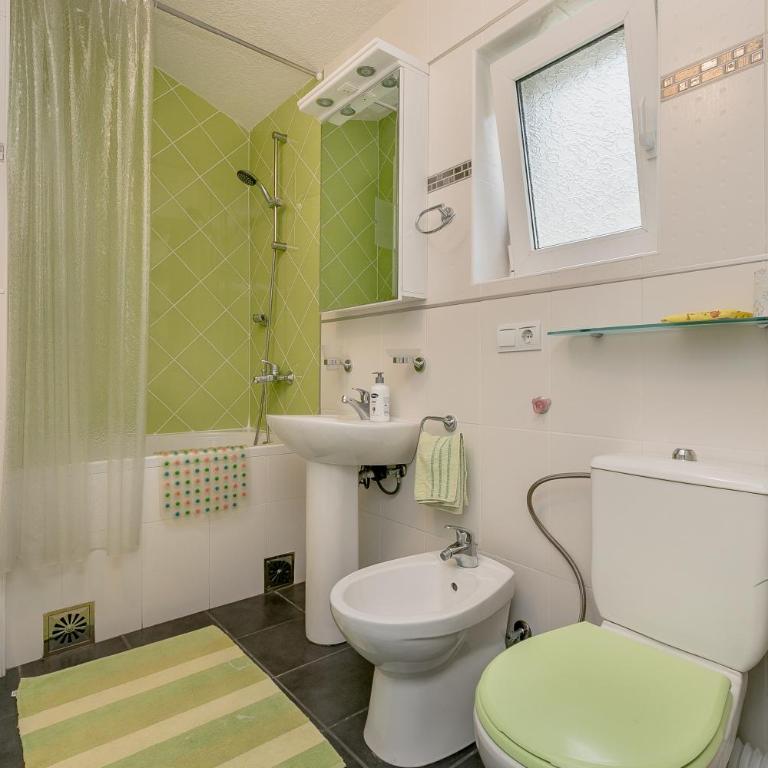 Olive Garden Apartment - Two-Bedroom Villa - 27