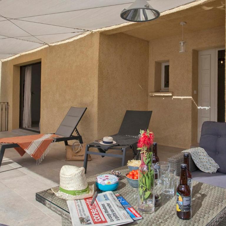Appartement de vacances Arbousier à Calvi piscine chauffée partagée bbq - Apartment - 14