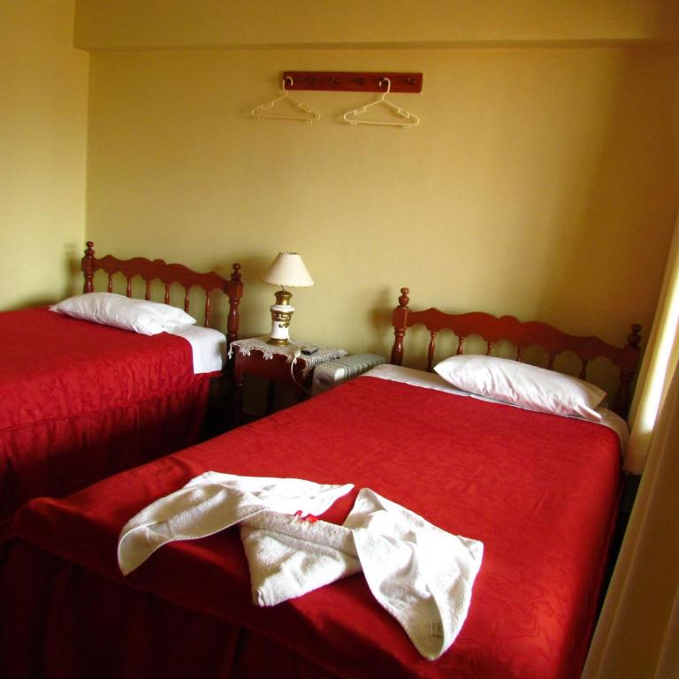 Hostal Santa Rosa Cusco - Habitación Doble - 2 camas - 11