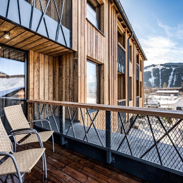 ALMMONTE PRÄCLARUM SUITES - Hideaway Hotel - Classic Suite mit Terrasse - 1
