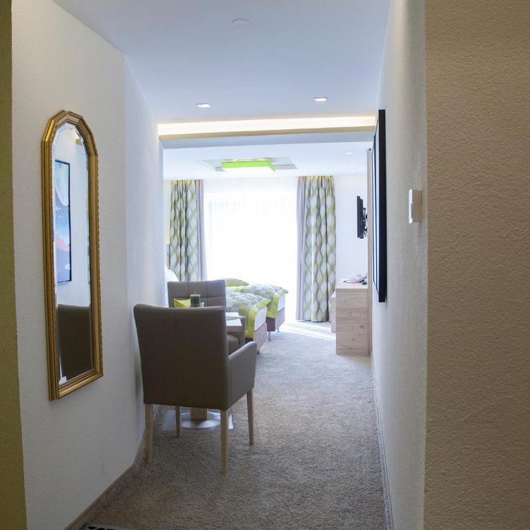 Hotel Neder - Deluxe Doppelzimmer mit Bergblick - 6
