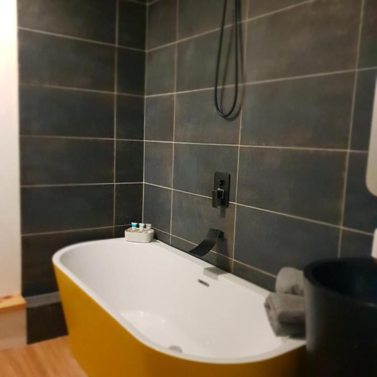 L'Appart l'Escapade Coeur de Nantes - Appartamento Suite con 1 Camera da Letto - 11