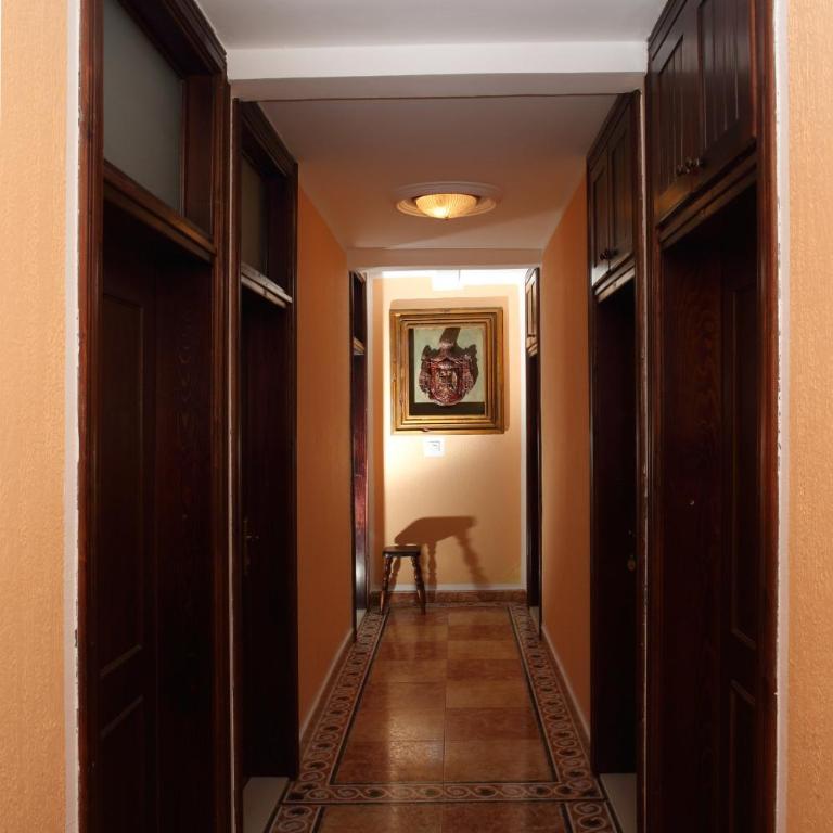 Rooms & Apartments Anka - Triple Room with Balcony - 6
