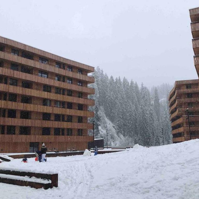 Beautiful Sunny New 1 Bed Apt (2.5Zim). Ski in/out - Apartment mit 1 Schlafzimmer - 27