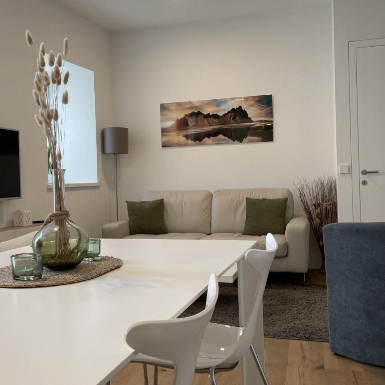 Apartments Griesser - Included BrixenCard and parking garage in house - Two-Bedroom Apartment - 2