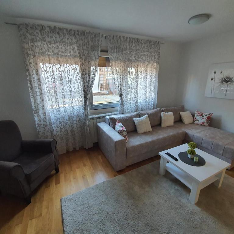 Goldpine Apartments - Apartman - Prizemlje - 7