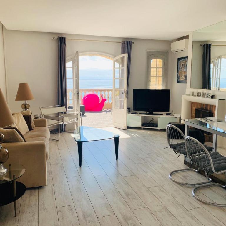 Les Remparts Antibes Location - Loft - Vue sur Mer - 16