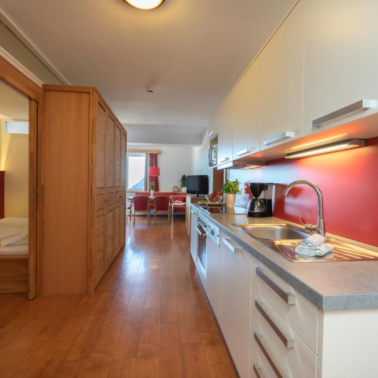 Nassfeldhaus - Appartement avec Balcon - 9