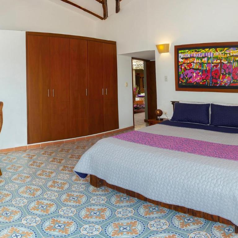 Finca del Café - Casa Typica - Habitación con cama grande - 4