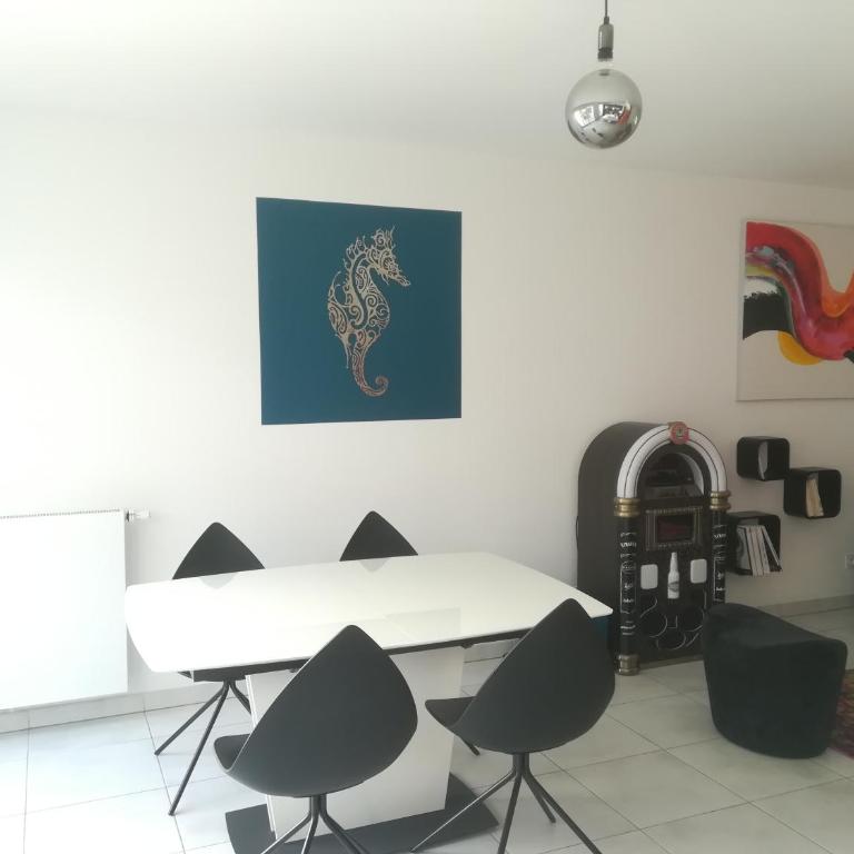 Bel appartement avec terrasse - Plage de Carro à pied - Appartamento con 2 Camere da Letto - 2