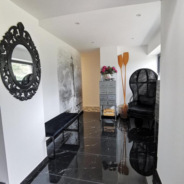 Villa l'hermine Vue mer exceptionnelle, prestation luxe contemporaine avec cinema et spa, borne voit électrique - Villa - 26