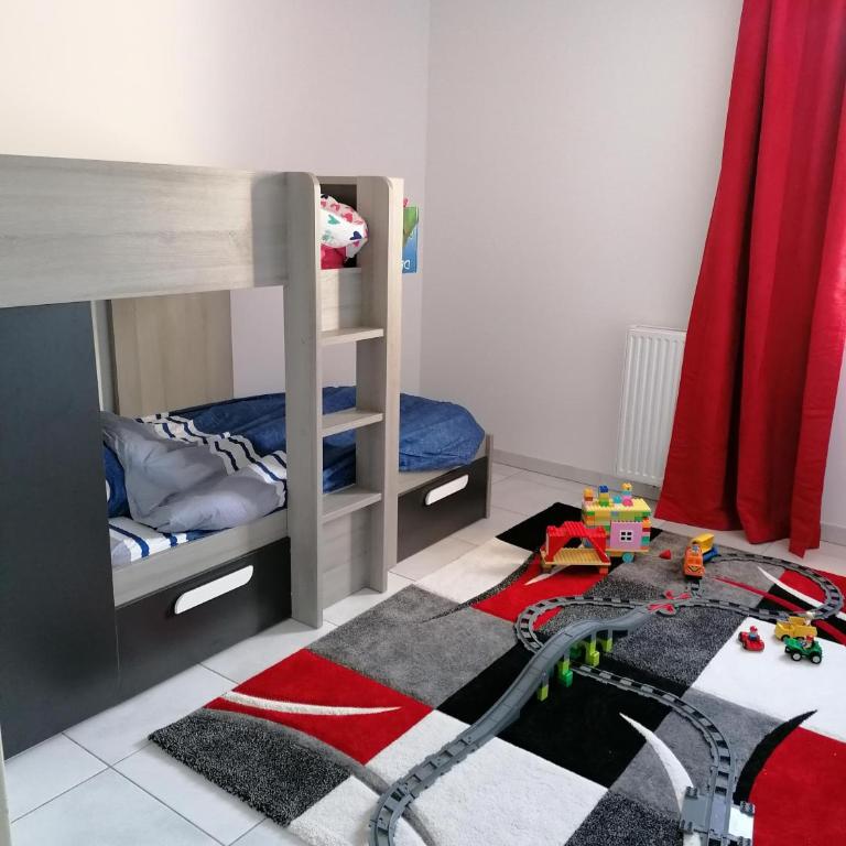 Bel appartement avec terrasse - Plage de Carro à pied - Appartamento con 2 Camere da Letto - 8