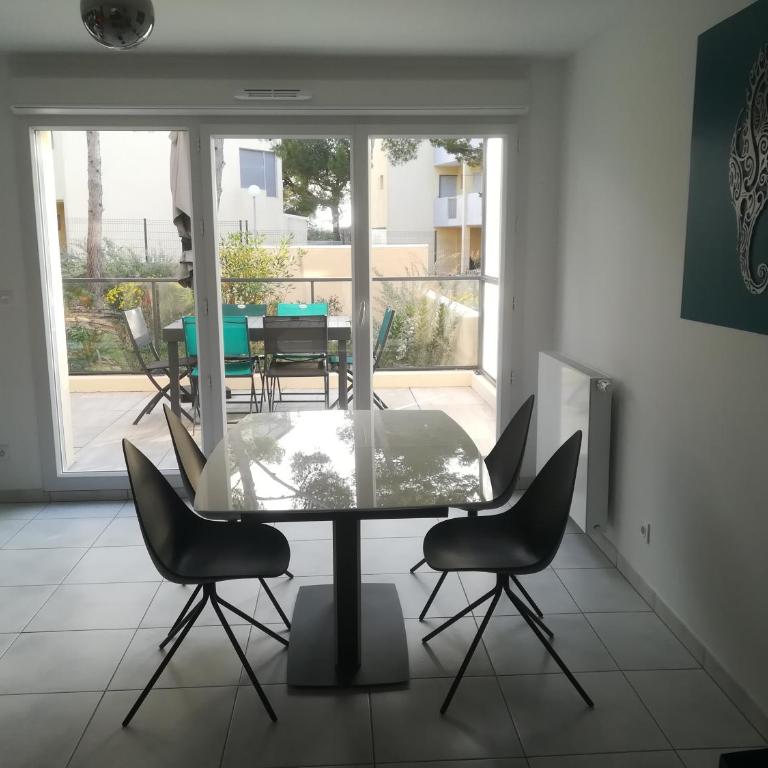 Bel appartement avec terrasse - Plage de Carro à pied - Appartamento con 2 Camere da Letto - 18