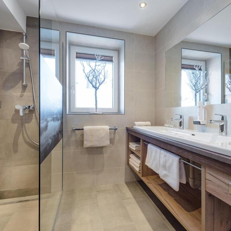 Apartments & Garni Alpenrose - Apartment (5 Erwachsene) - 4