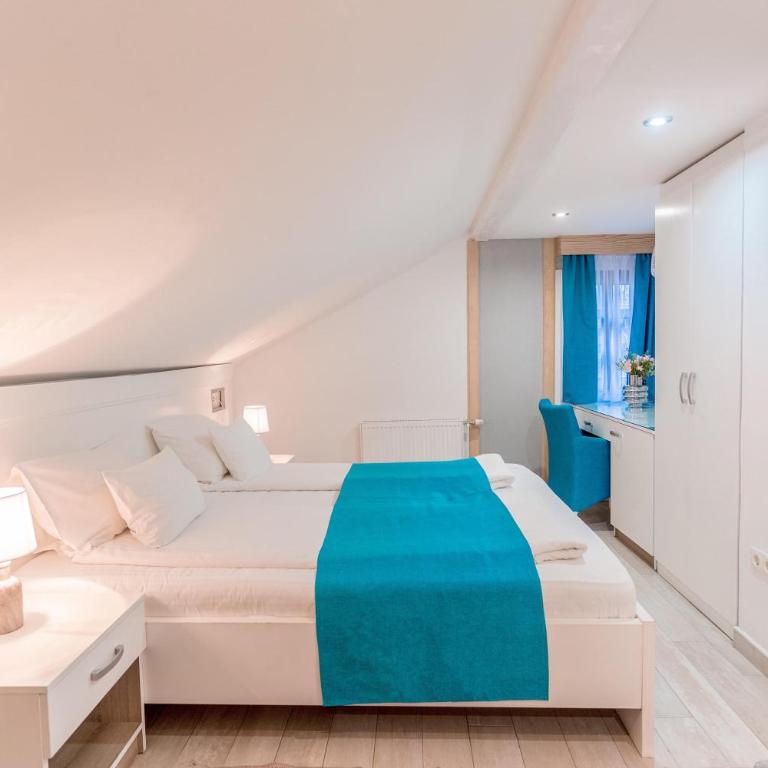 Hotel-Restaurant Kriva Ćuprija - Classic Quadruple Room - 5