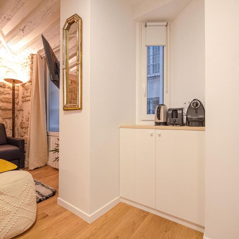Cosy home in Paris Center - With AC - Studio Supérieur - 8