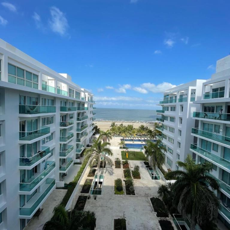 Tu apartamento en Cartagena en el sector exclusivo de Morros - Three-Bedroom Apartment - 26