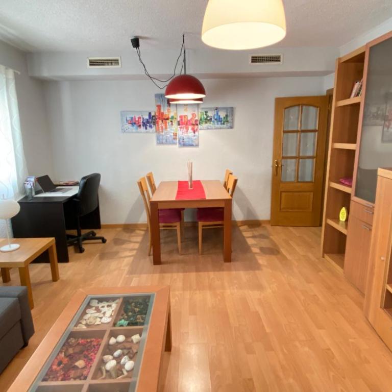 Apartamento Aluche con parking gratuito - Two-Bedroom Apartment - 8