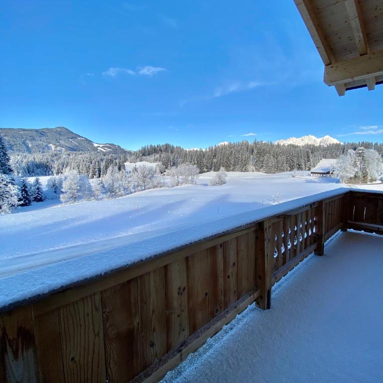 Landhaus Barbara - Two-Bedroom Apartment with Shower - 26