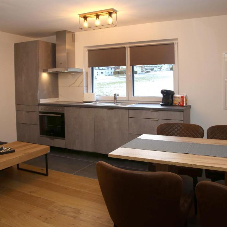 M4 Appartements - Apartment mit Blick auf die Berge - 8